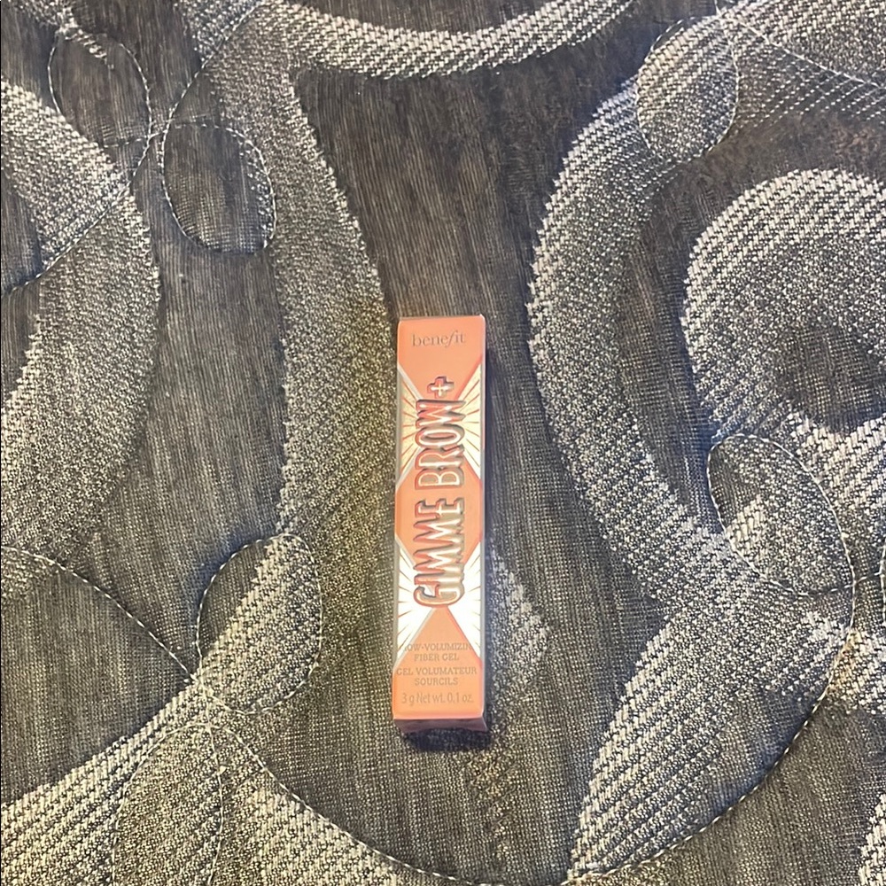 Benefit Gimme Brow+ Brow Gel - 3 neutral light brown